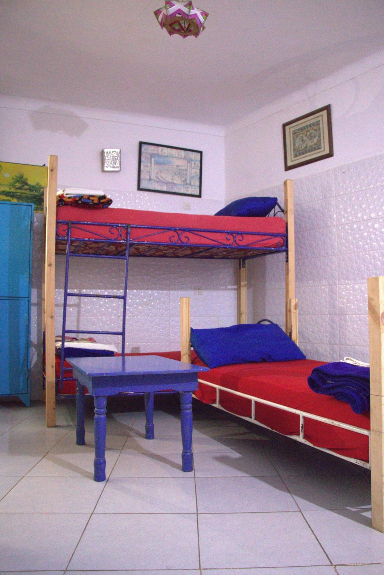 White And Blue Hostel Εσαουίρα Εξωτερικό φωτογραφία